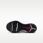 Botas para niños grandes con detalles reflejantes Nike Terrascout