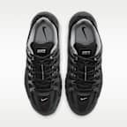 ナイキ P-6000 スエード メンズシューズ