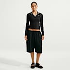 Nike Sportswear Chill Knit tettsittende, langermet blondeoverdel med moderat kort snitt til dame