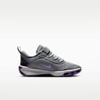 Nike Omni Multi-Court Little Kids' Shoes