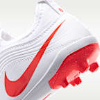 Nike Jr. Tiempo Maestro Club Flex Little Kids' Multi-Ground Low-Top Soccer Cleats