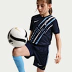 Tottenham Hotspur Strike Older Kids' Nike Dri-FIT Football Knit Shorts
