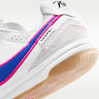 ナイキ⁠ジュニア ティエンポ ストリートガト ジュニア⁠インドアコート ローカット サッカーシューズ