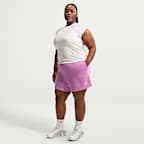 Shorts Nike Sportswear Club Fleece de tiro medio para mujer (talla grande)