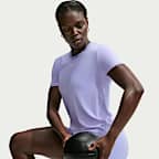เสื้อแขนสั้นผู้หญิง Dri-FIT Nike One Classic