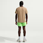 Shorts de correr Dri-FIT de 18 cm con forro de ropa interior para hombre Nike Stride