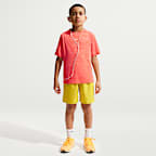 Playera de manga corta Dri-FIT para niños talla grande Nike Multi