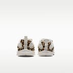 Tenis para bebé e infantil Nike V5 RNR