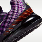 ナイキ エア マックス フェニックス メンズシューズ