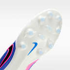 Chaussure de foot basse avec crampons pour terrain sec Nike Tiempo Ligera Pro