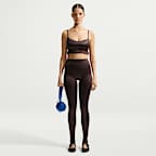 Brassière caraco à encolure dégagée NikeSKIMS Satin Shine pour femme