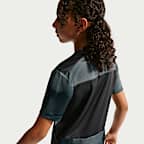 Haut de foot à manches courtes Dri-FIT Nike Academy+ pour ado