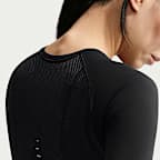 Playera de correr de manga larga Dri-FIT sin costuras para mujer Nike Swift