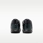 Nike Gato LV8 Older Kids' Shoes