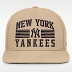 Gorra Nike AeroBill de la MLB ajustable para hombre New York Yankees Pro