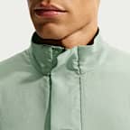 Playera cortavientos de golf de manga corta y ajuste holgado Dri-FIT para hombre Nike Tailored Performance