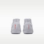 Scarpa da calcio a taglio alto per campi indoor/in cemento Nike Jr. Mercurial Superfly 11 Club – Ragazzo/a