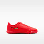 Tacos de futbol para pasto sintético (turf) de corte low para niños grandes Nike Jr. Mercurial Vapor 17 Club