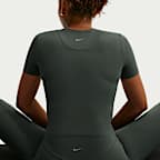 Playera de manga corta Dri-FIT para mujer Nike Zenvy