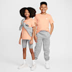 Nike Sportswear Older Kids' T-Shirt