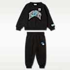 Conjunto de 2 piezas de sudadera de cuello redondo de tejido Fleece Multisport para bebé (12-24 M) Nike Sportswear