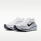 รองเท้าวิ่งโร้ดรันนิ่งผู้ชาย Nike Winflo 12