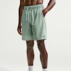 Nike Form vielseitige Dri-FIT Herrenshorts ohne Futter (ca. 23 cm)