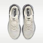 Nike Vomero 18 SE Women's Road Running Shoes