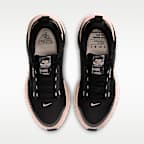 Nike Vomero 18 GORE-TEX Women's Waterproof Road Running Shoes With Reflective Design Accents