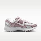 Nike Zoom Vomero 5 Women's Shoes with Reflective Design Accents