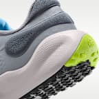 Nike Revolution 7 Big Kids' Road Running Shoes