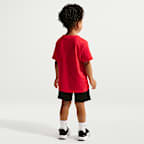 Nike Football Field Sport T-Shirt (jüngere Kinder)