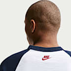 Nike Club Men's 3/4-Sleeve Raglan Top