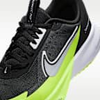 Nike Sonic Fly Big Kids' Running Shoes