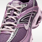 Tenis con detalles reflejantes para mujer Nike Air Max Moto 2K