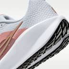 รองเท้าวิ่งโร้ดรันนิ่งผู้หญิง Nike Downshifter 13