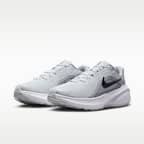 Nike Downshifter 14 Men's Road Running Shoe
