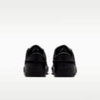 Nike Tennis Essential Younger Kids' Shoes
