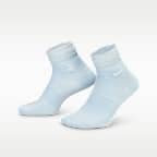 Nike Women's Artist Collection Ankle Socks (1 Pair)
