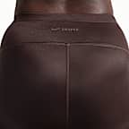 Leggings de tiro alto de 43 cm con cordón de ajuste para mujer NikeSKIMS Shine