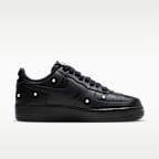 รองเท้าผู้หญิง Nike Air Force 1 '07 SE