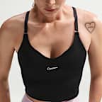 Débardeur de sport Nike avec brassière intégrée rembourrée à maintien léger pour femme