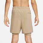 Shorts versátiles Dri-FIT de 18 cm 2 en 1 para hombre Nike Unlimited