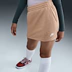Falda de French Terry para niñas talla grande Nike Sportswear Club