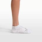 NikeSKIMS Women's Dri-FIT Ankle Socks (3 Pairs)