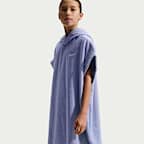 Nike Swim Changing Towel Big Kids' (Unisex) Cover Up Top