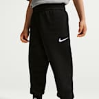 Nike Essentials zweiteiliges Fleece Set mit Rundhalsshirt (jüngere Kinder)