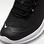 ナイキ エア マックス アクシス ジュニアシューズ