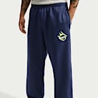 Nike Solo Swoosh Pantalón de tejido Fleece con dobladillo abierto - Hombre