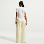 Nike Sportswear Chill Knit Women's Slim Mod-Cropped T-Shirt